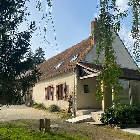 Hébergement de vacances Modern In The Heart Of Chateau De Champagnat